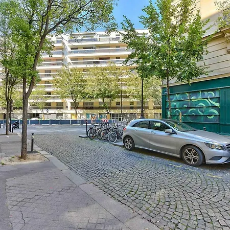 Modern Of 47m² In The 17th District Apartment